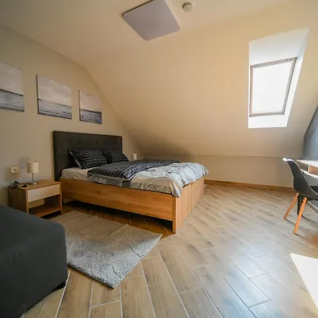 Manoir Center Apartment Novi Sad