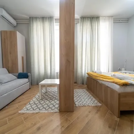 Apartment Manoir Center Novi Sad